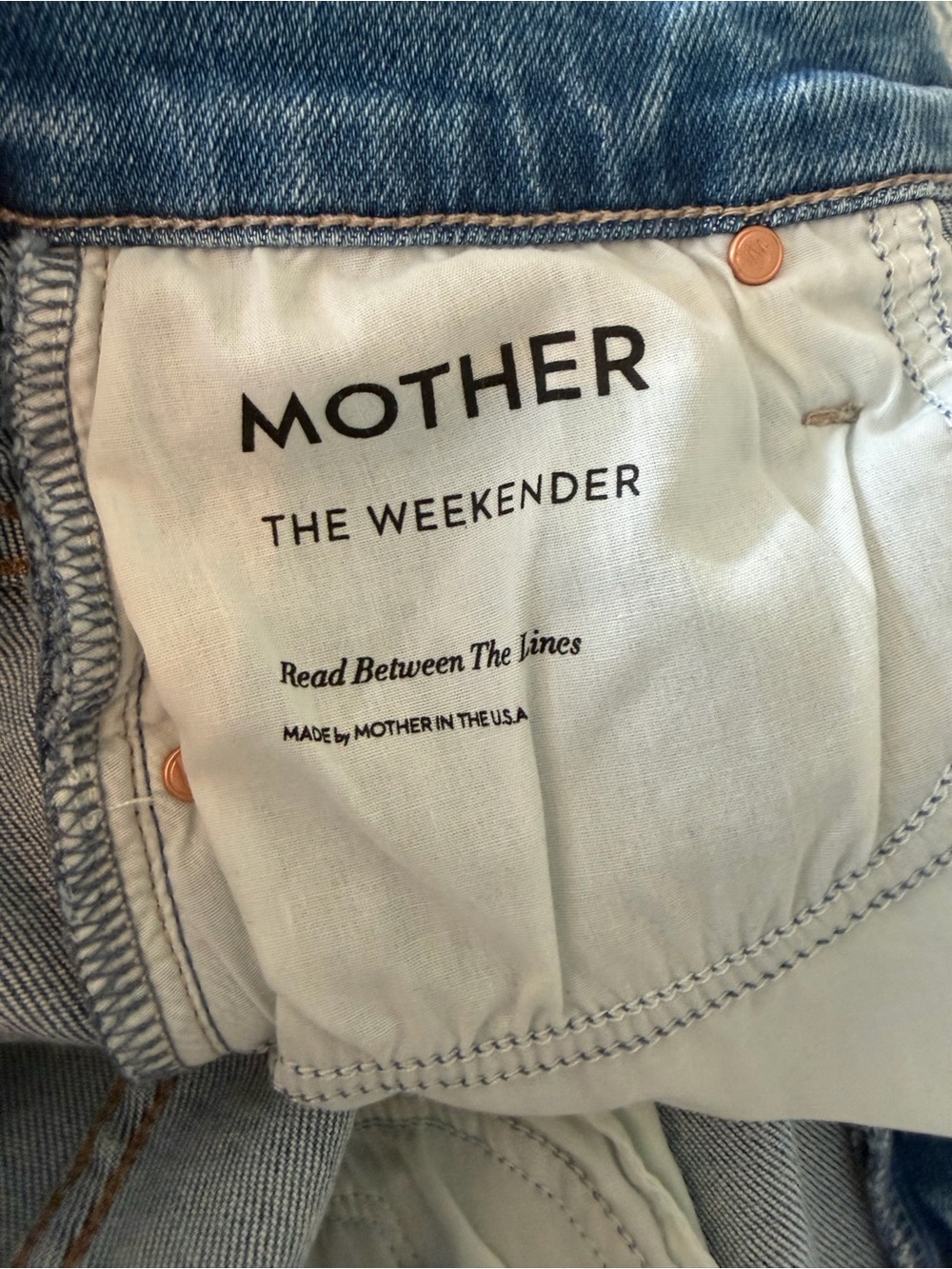 Mother Weekender Jeans, BNWT, size 26 - Picture 5 of 5
